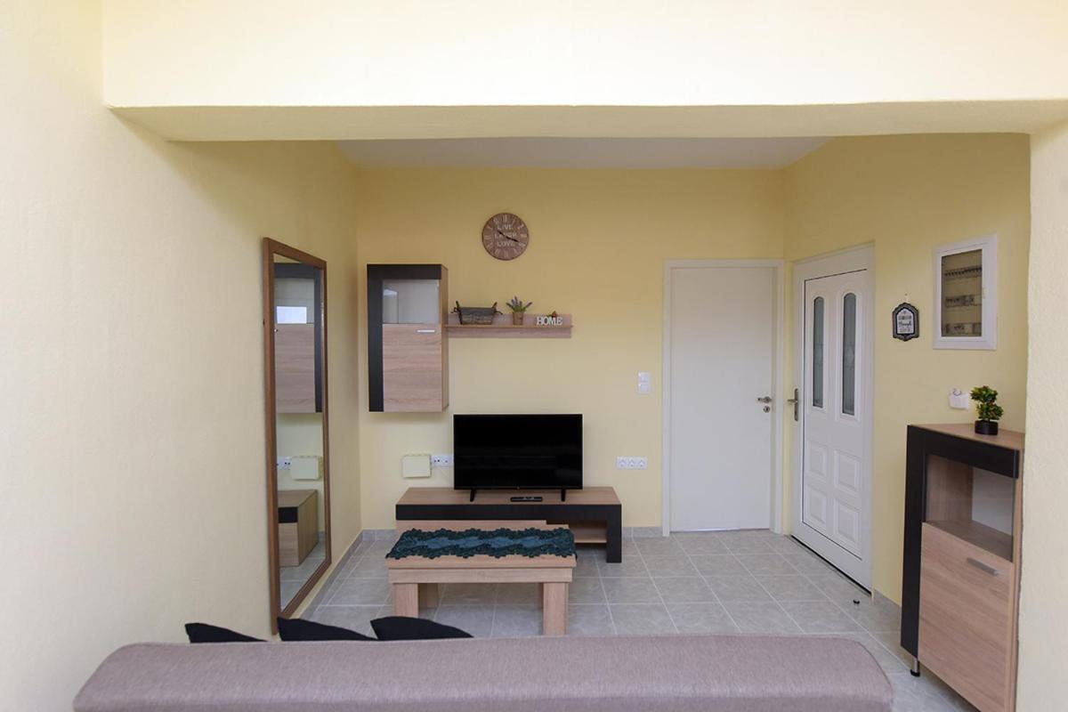 Happy Days Und Studio/penthouse * Ialysos (Rhodes)